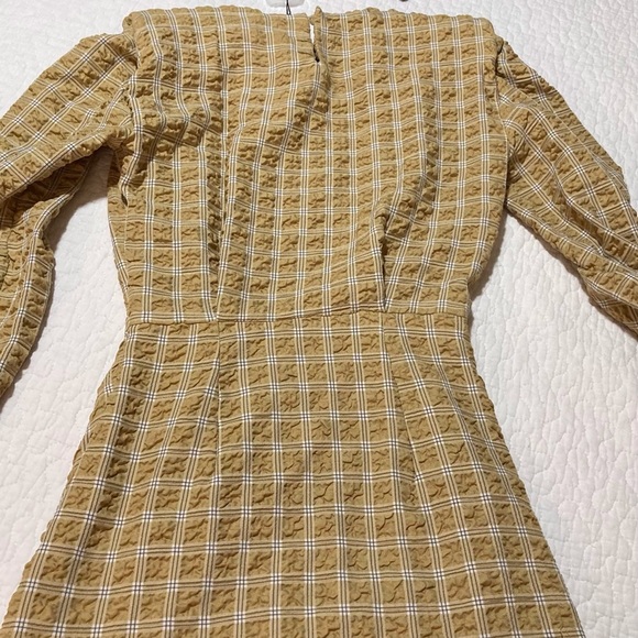 Nocturne Yellow Ruffled  Dress | Size 34 | Chic | Versatile | Unique - Picture 12 of 12